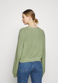 Monki Casaco de malha - green