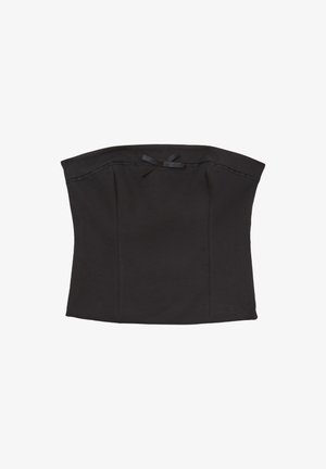 Top nero senza spalline con una texture liscia, caratterizzato da una leggera lucentezza, dettagli delle cuciture e un piccolo accento a nastro sul davanti.