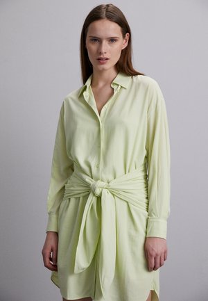 Maje Φόρεμα πουκάμισο - oliv