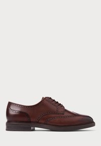 ASHER LEATHER WINGTIP SHOE - Eleganta snörskor - brown