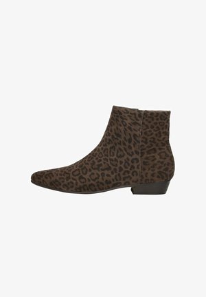 Leopardprint enkelboots van suede met een spitse neus en een lage blokhak. Kenmerkt zich door een luxe textuur en een zijrits.