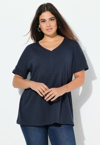 Ulla Popken DECORATIVE SEAM TEE - Jednoduché tričko - marine