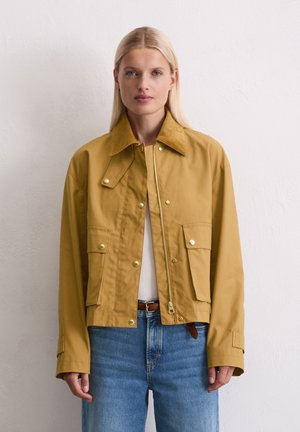 BARN A-SHAPE AUS WAXED - Summer jacket - darker sand