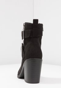 New Look Wide Fit Botines camperos - black