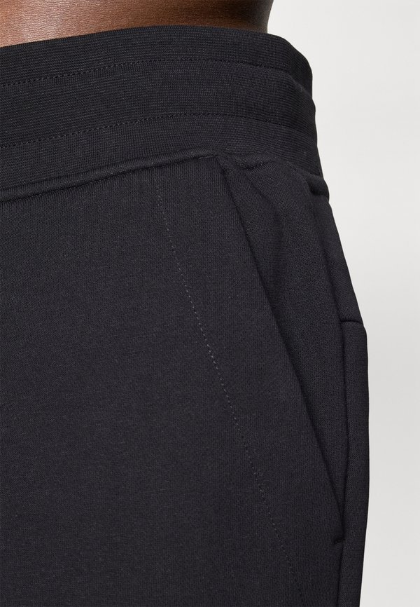 CENTRE TAPERED SWEATPANTS - Tracksuit bottoms2
