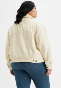 Levi's® 90S SHERPA TRUCKER - Allvädersjacka - almond milk