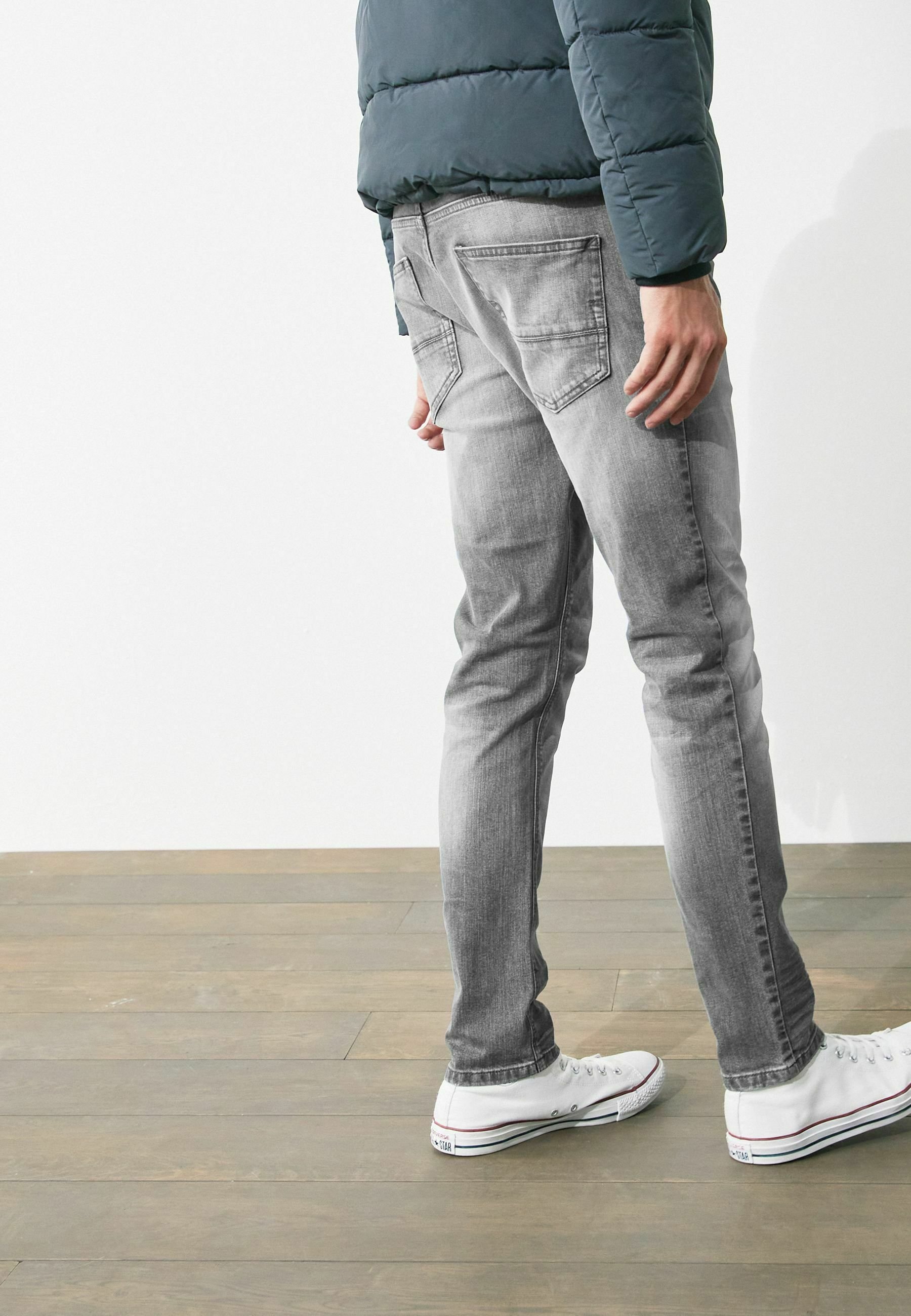 next jeans
