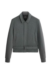 Veste à rayures grises avec col, poches avant, manches longues et ceinture assortie à la taille, présentée sur un fond blanc.