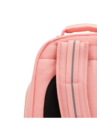 Kipling BACK TO CLASS ROOM LARGE - Skolväska - pink candy combo