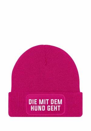 PATCH SPRUCH DIE MIT DEM HUND GEHT LUSTIG - Beanie - pink