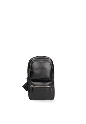 Schwarze Leder-Umhängetasche mit drei Reißverschlussfächern und verstellbarem Riemen, dargestellt vor weißem Hintergrund.