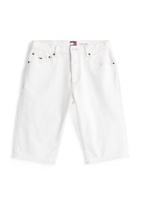 Hvite denimshorts med mid-rise liv, fem lommer og en liten merkevarelogo på venstre lomme. Klassisk knapp- og glidelås-lukking.