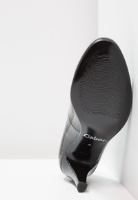 Gabor Tacones - black