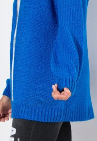 Angel of Style CUT WITH BALLOON SLEEVES - Kofta - blue