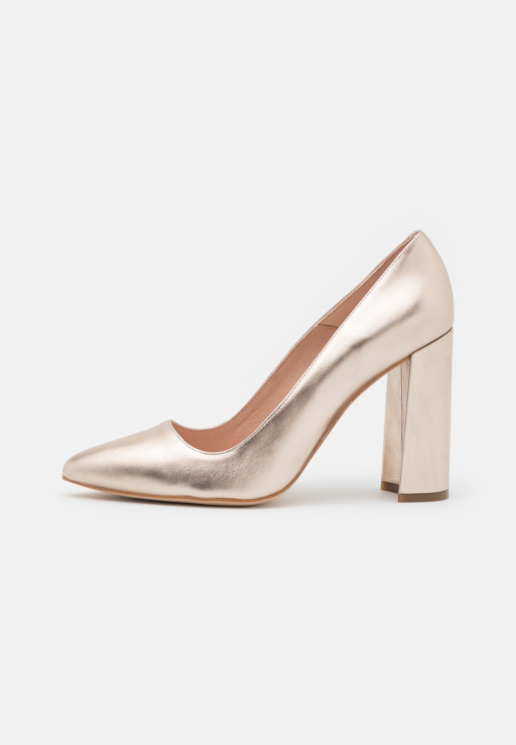 chaussures talons dorées