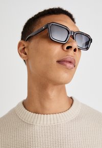 IMPOSSIBLE UNISEX - Sunglasses - tokyo tortoise