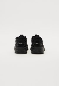Thumbnail Image 6