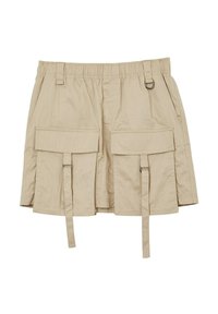 Shorts cargo beiges avec une taille élastique, deux grandes poches avant et des bretelles réglables. Fabriqués en tissu léger et texturé.