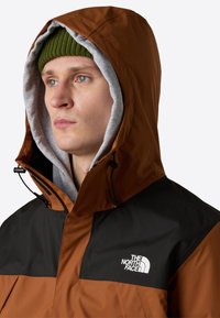 The North Face M ANTORA JACKET - Chaqueta Hard shell - burnt umber tnf black
