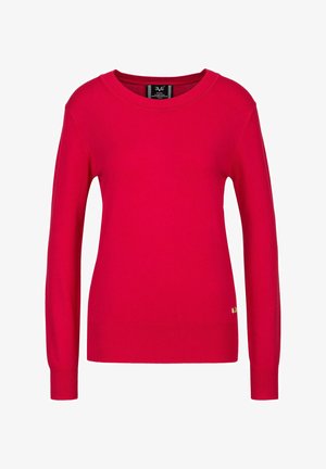 Roter gestrickter Pullover mit rundem Ausschnitt, langen Ärmeln und geripptem Saum. Mit einem kleinen goldenen Logo auf der unteren Seite. Glatte Textur.