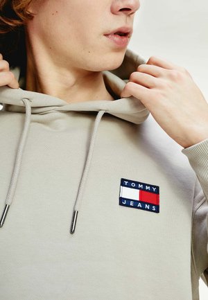 BADGE - Sweat à capuche - abm soft beige