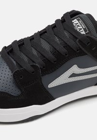 Lakai TELFORD UNISEX - Tenisice - black/grey