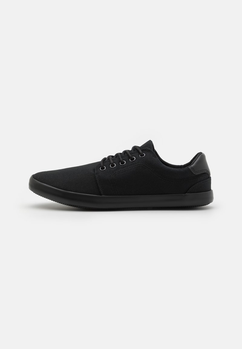 Pier One Sapatilhas - black
