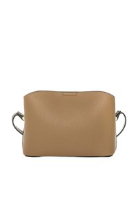 Torebka skórzana w kolorze brązowym z fakturą w drobne wzniesienia, zaokrąglonymi górnymi krawędziami oraz czarnymi akcentami. Posiada podwójne uchwyty do noszenia.