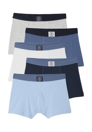 Fünf Paare von Herrenboxershorts in verschiedenen Farben: grau, weiß, hellblau, marineblau und dunkelblau. Weiches Baumwollmaterial mit elastischen Taillenbändern mit Logo.