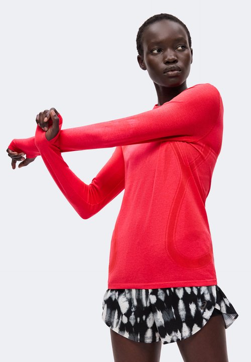 ASICS ROAD SEAMLESS - Long sleeved top - speed red — foto 4