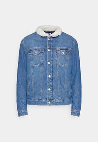Blå denimjacka med vit sherpa-krage, knappstängning, bröstfickor med lock och sidofickor, uppställd mot en vit bakgrund.