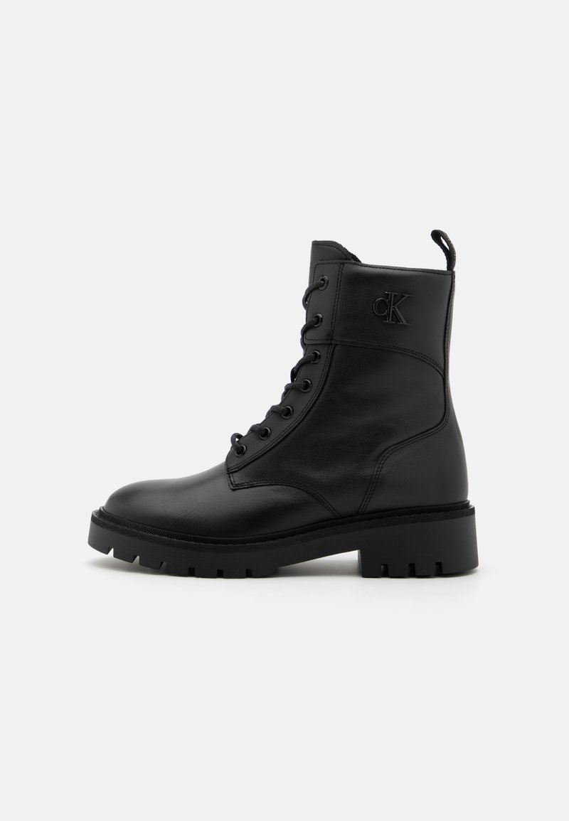 Calvin Klein Jeans COMBAT BOOT MID - Botines con plataforma - triple black