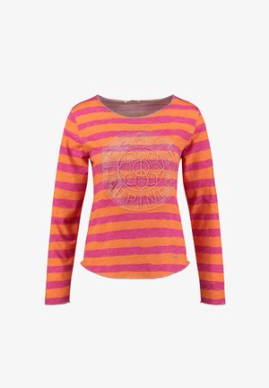 Camicia a maniche lunghe con strisce orizzontali arancioni e rosa, caratterizzata da un design circolare in rilievo con testo sul petto.