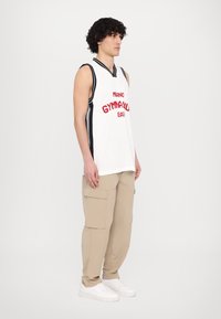 EA7 Emporio Armani TANK - Viršus - star white