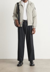 Calvin Klein Jeans Allvädersjacka - grey