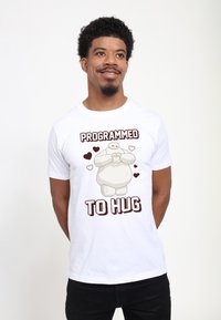 Henry Tiger BIG HERO 6 MOVIE PROGRAMMED TO HUG - T-shirt z nadrukiem