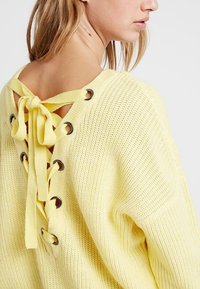 Vero Moda Sweter