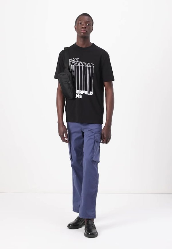 BARCODE TEE - Print T-shirt2