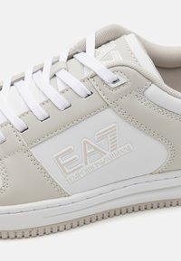 EA7 Emporio Armani SLASHER UNISEX - Sportbačiai - antartica/white