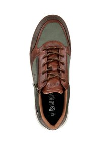 Grüner Leinenschuh mit braunen Lederakzenten, runder Zehenpartie und braunen Schnürsenkeln. Verfügt über einen seitlichen Reißverschluss und eine gepolsterte Innensohle mit Markenlogo.