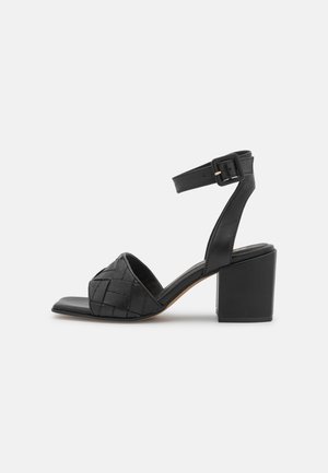 BY GUIDO MARIA KRETSCHMER - Sandalias - black