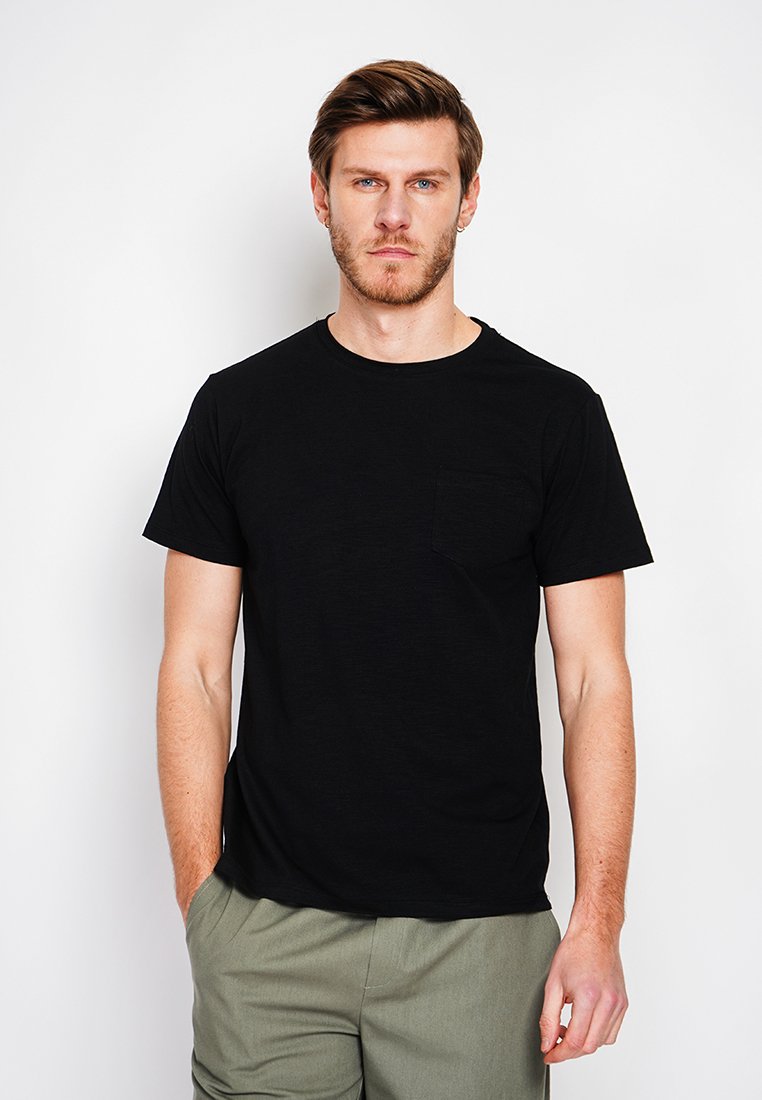 Le Jardin Du Lin T-shirt basic zwart