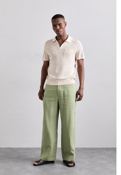 J.LINDEBERG NOAH PANTS - Nohavice - green