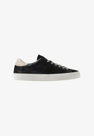 D.A.T.E., Baskets basses - nero