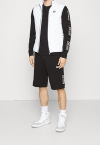 EA7 Emporio Armani Felpa - black