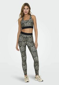 ONLY Play Sports-BH-er med mye støtte - black