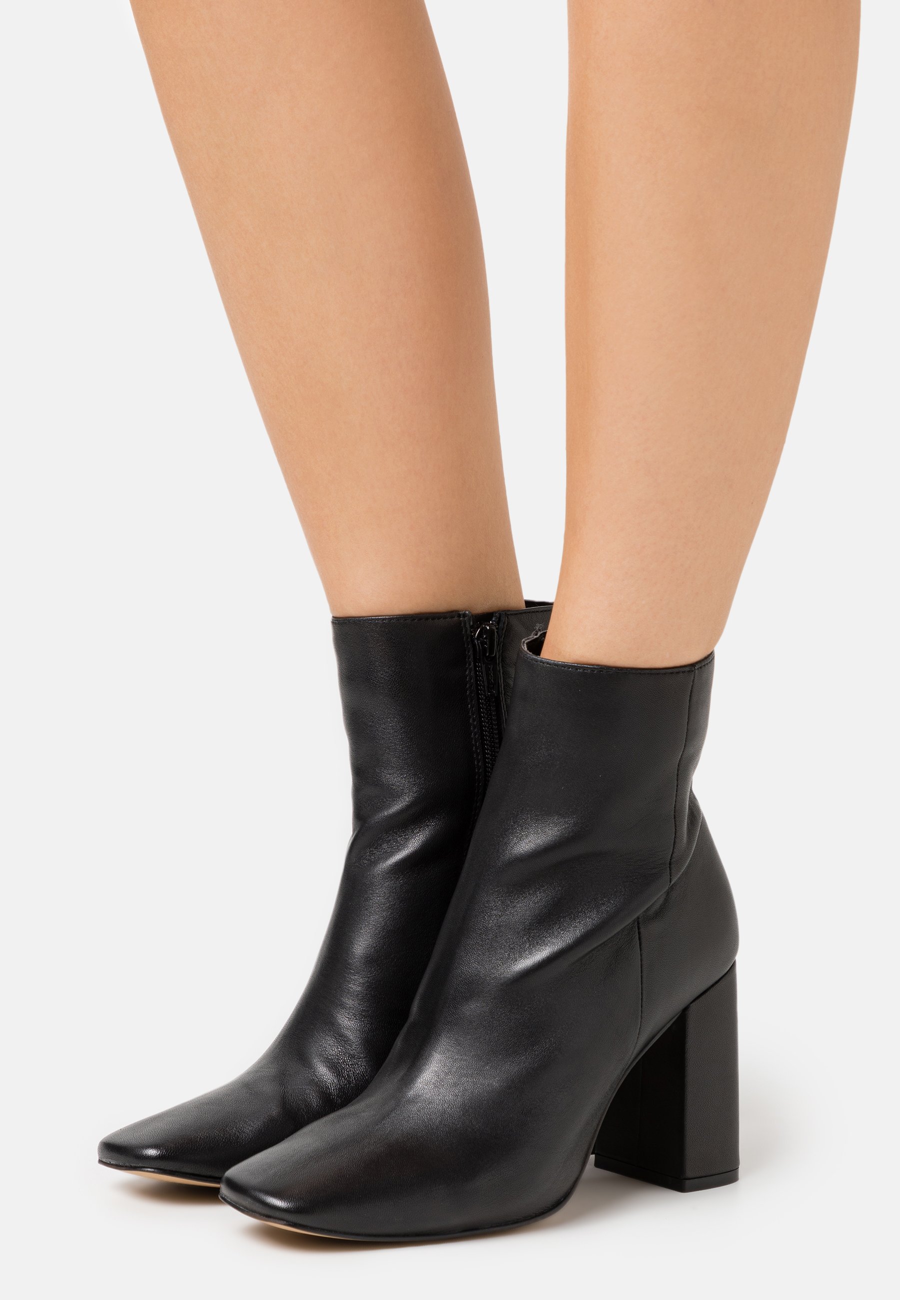 NA KD BASIC BOOTS Klassiska stövletter black Zalando.se NA KD BOOTS Klassiska stövlar black Zalando.se