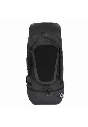 Zwarte wandelaarsrugzak met een gestroomlijnd ontwerp, stoffen textuur, verstelbare riemen en een bovenflap. Heeft een ritsvak en een logo-detail.