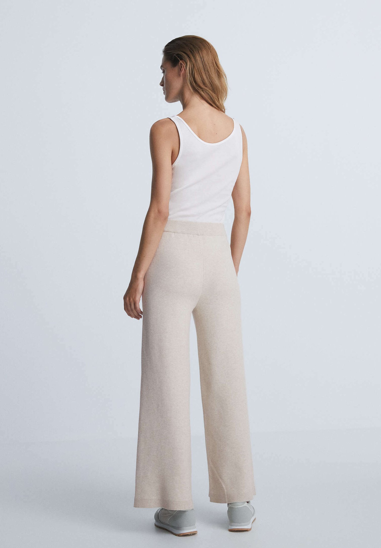 OYSHO WIDE-LEG - Trousers - beige 
