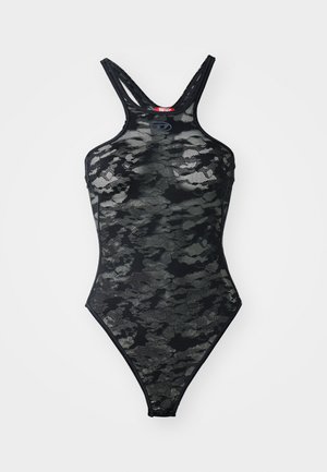 Body in rete nero con motivo camouflage, caratterizzato da un collo alto e spalline regolabili. Design semplice con dettagli hardware minimi.